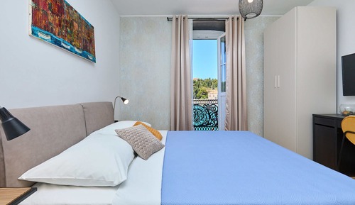 Exclusive Room, 1 Queen Bed, Sea View (0 Bedroom)