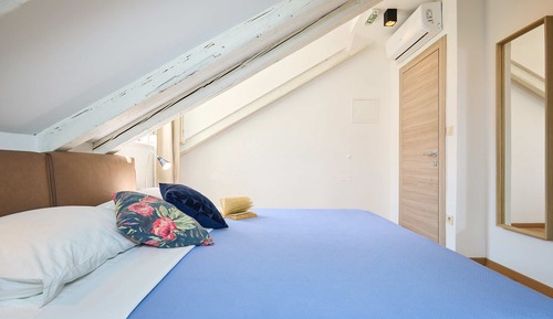 City Room (0 Bedroom)