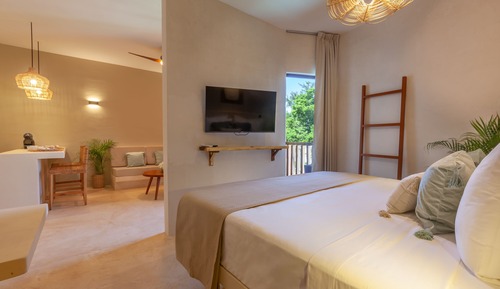 Balcony Suite
