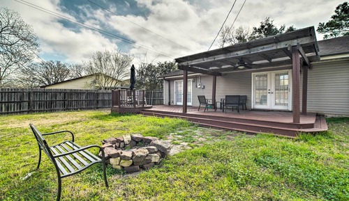 House (2 Bedrooms)