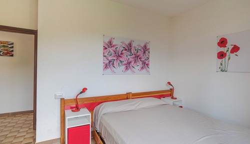 Family Apartment, 2 Bedrooms, Beachside (Casa Lisetta)