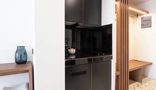 Studio Apartment with Balcony