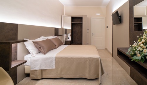 Classic Quadruple Room