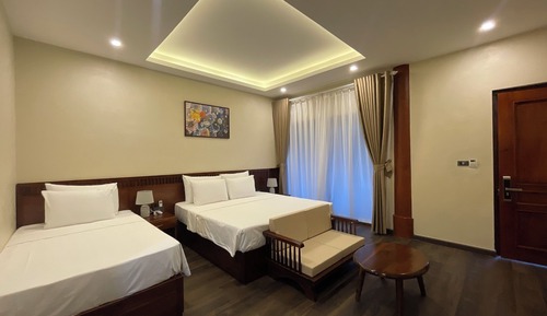 Deluxe Triple Room, Garden View