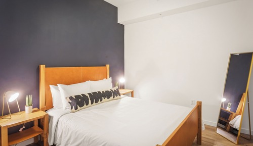 Studio Apartment