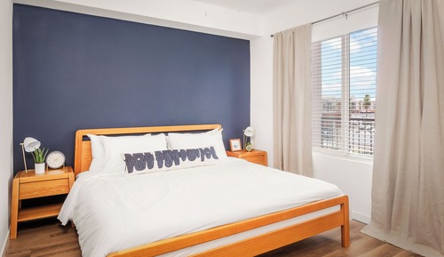 One Bedroom Apartment