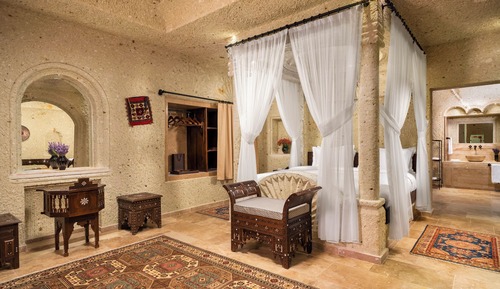 Suite (Nasireddin Mehmed Cave)