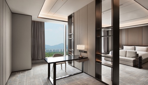 Suite, 1 Bedroom (Ambassador, Top Floor)