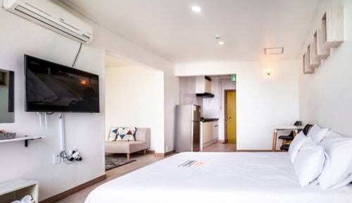 Room (203 Spa ocean view (Netflix bath salt)