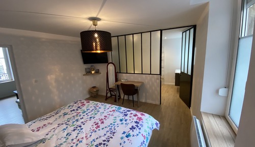 City Apartment, Ensuite, City View (Gaby)