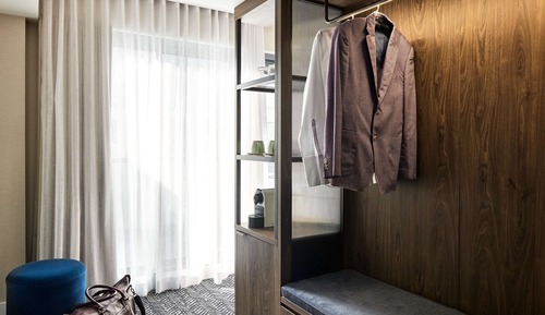 Superior Room, 1 King Bed, Non Smoking, Balcony