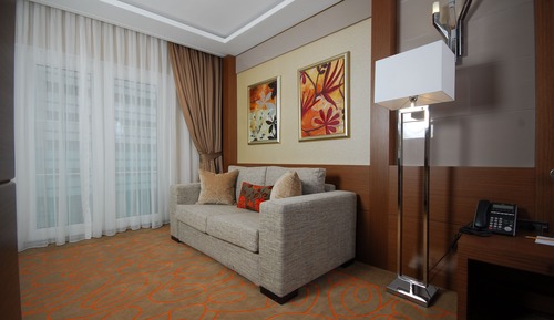 Suite, 1 King Bed, Jetted Tub