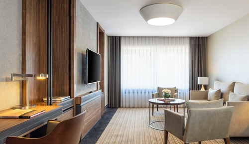 Executive Suite, 1 King Bed, Non Smoking
