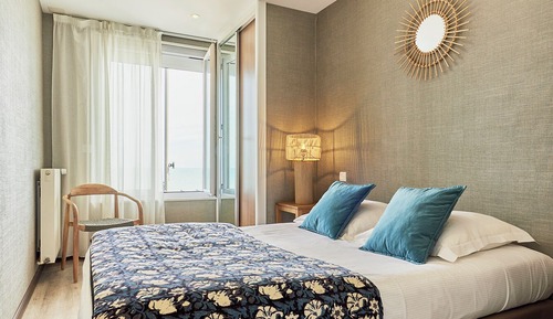 Family Suite, Two Bedrooms (one with a sea view), Shared bathroom, Situated at 80 meters