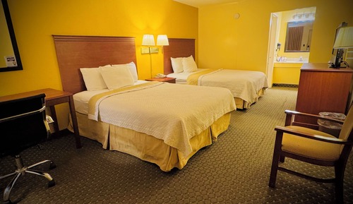 Traditional Double Room, 2 Queen Beds, Accessible, Non Smoking