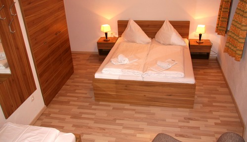 Apartment (excl. cleaning fee, Top 8)