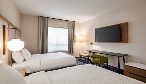 Room, 2 Queen Beds (Mobility Accessible, Tub)