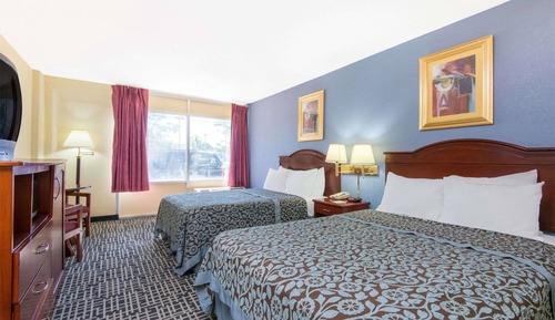 Room, 2 Queen Beds, Non Smoking