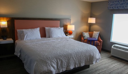 Room, 1 King Bed, Accessible (Hearing)