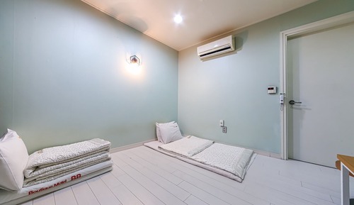 Room (Ondol)