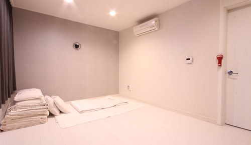 Room (Special Ondol (with Air Purifier))