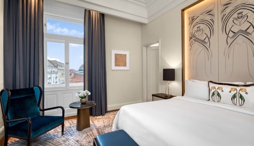 Suite, 1 King Bed, Non Smoking, City View (City View)