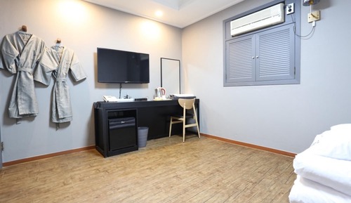 Room (On-dol)