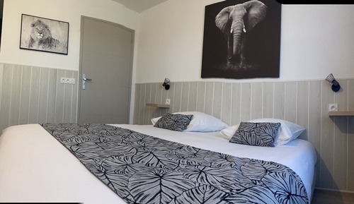 Classic Double Room, Garden View