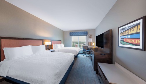 Room, 2 Queen Beds, Refrigerator