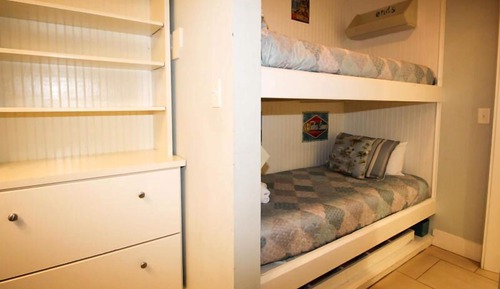 Room, Multiple Beds, Kitchen