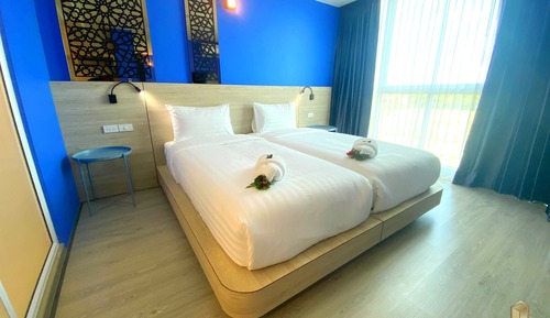 Standard Twin Room