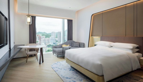 Deluxe Room, 2 Double Beds, Smoking