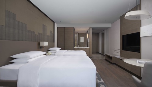 Room, 2 Double Beds, River View