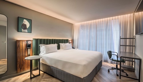 One Bedroom Apartment