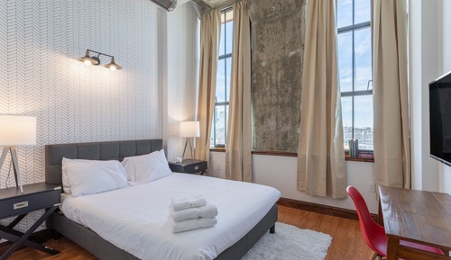 Penthouse, 2 Bedrooms, 2 Bathrooms