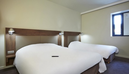 Next Generation, Room, Multiple Beds