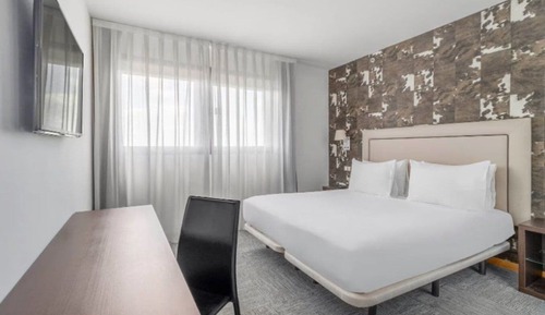 Junior Suite, 1 King Bed with Sofa bed (Family)