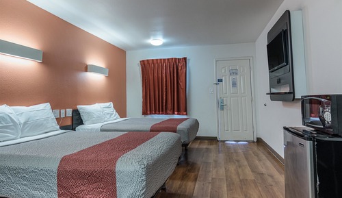 Standard Room, 2 Double Beds, Non Smoking