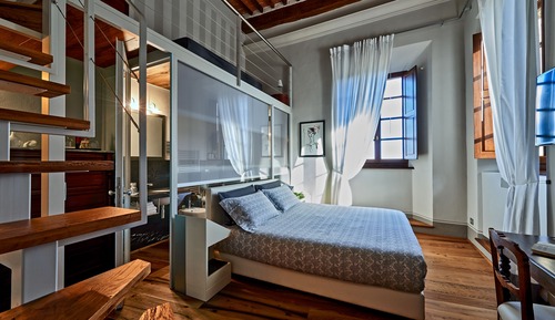 Superior Room, Hill View
