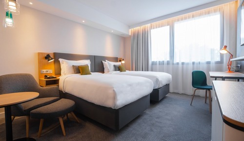 Standard Room, 2 Twin Beds, Garden View