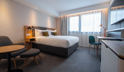 Room, 1 Queen Bed with Sofa bed, Garden View