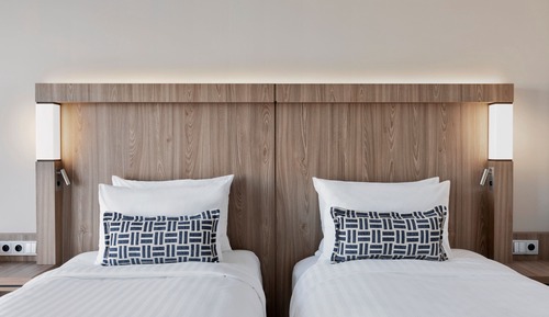 Standard Room, 2 Twin Beds, Courtyard View
