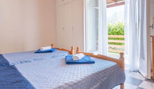 House, 2 Bedrooms, Smoking, Patio