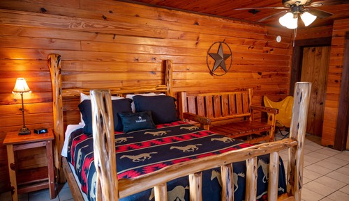 Classic Cabin, 2 Bedrooms, Non Smoking, Park View