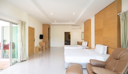 House, 3 Bedrooms, Jetted Tub