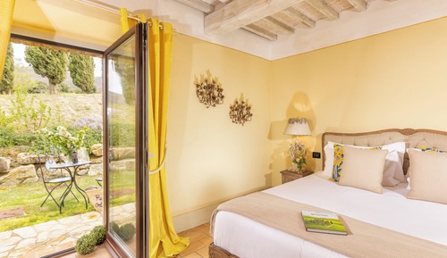 Junior Studio Suite, Ensuite, Garden View