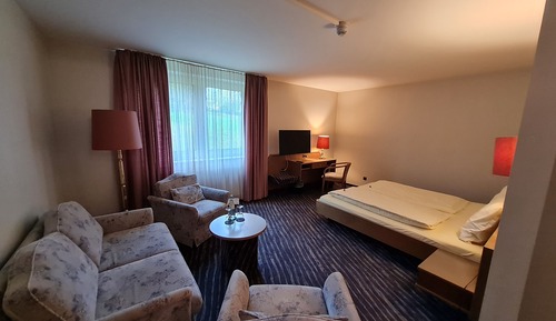 Junior Studio Suite