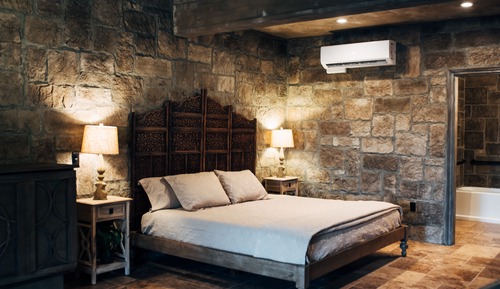 Room, 1 King Bed, Roll-in Shower, Non Smoking ((Accessible))