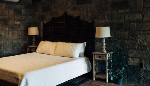 Single Room, 1 King Bed, Non Smoking (Suite #4 Single King)