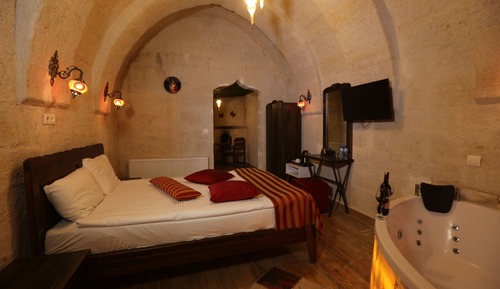 Junior Double Room